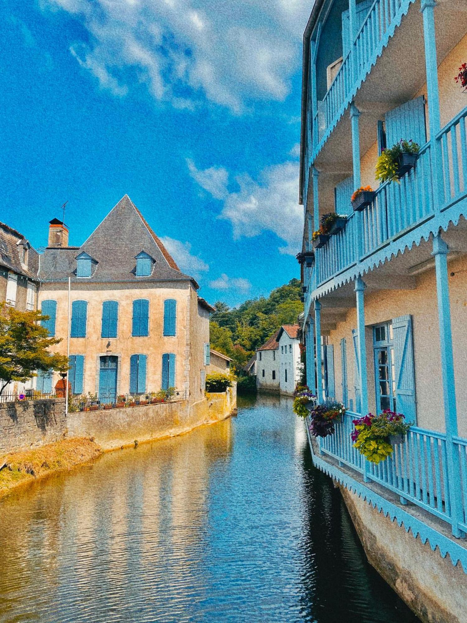 Agreable Petit Gite Avec Piscine Et Jardinet Salies-de-Béarn エクステリア 写真